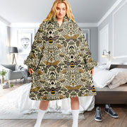 Bee Flower Garden Pattern Hoodie Fleece Blanket Oodie Blanket 3D , Unisex Oversized Hoodie Blanket